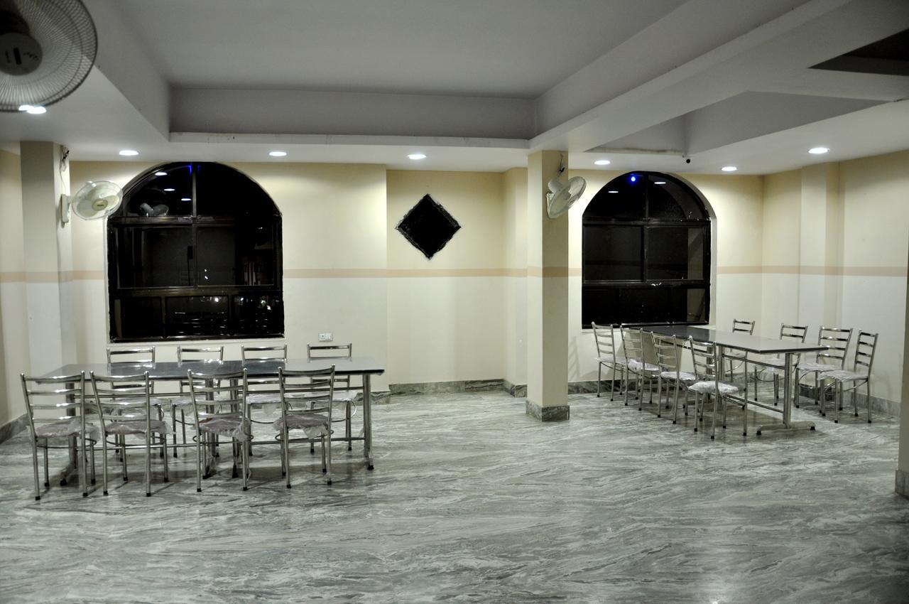Hotel Kirti Plaza Chittorgarh Esterno foto